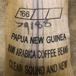Pennine Papua New Guinea Peaberry Arabica Green Coffee Beans (1kg) 18 Pennine Papua New Guinea Peaberry Arabica Green Coffee Beans (1kg)