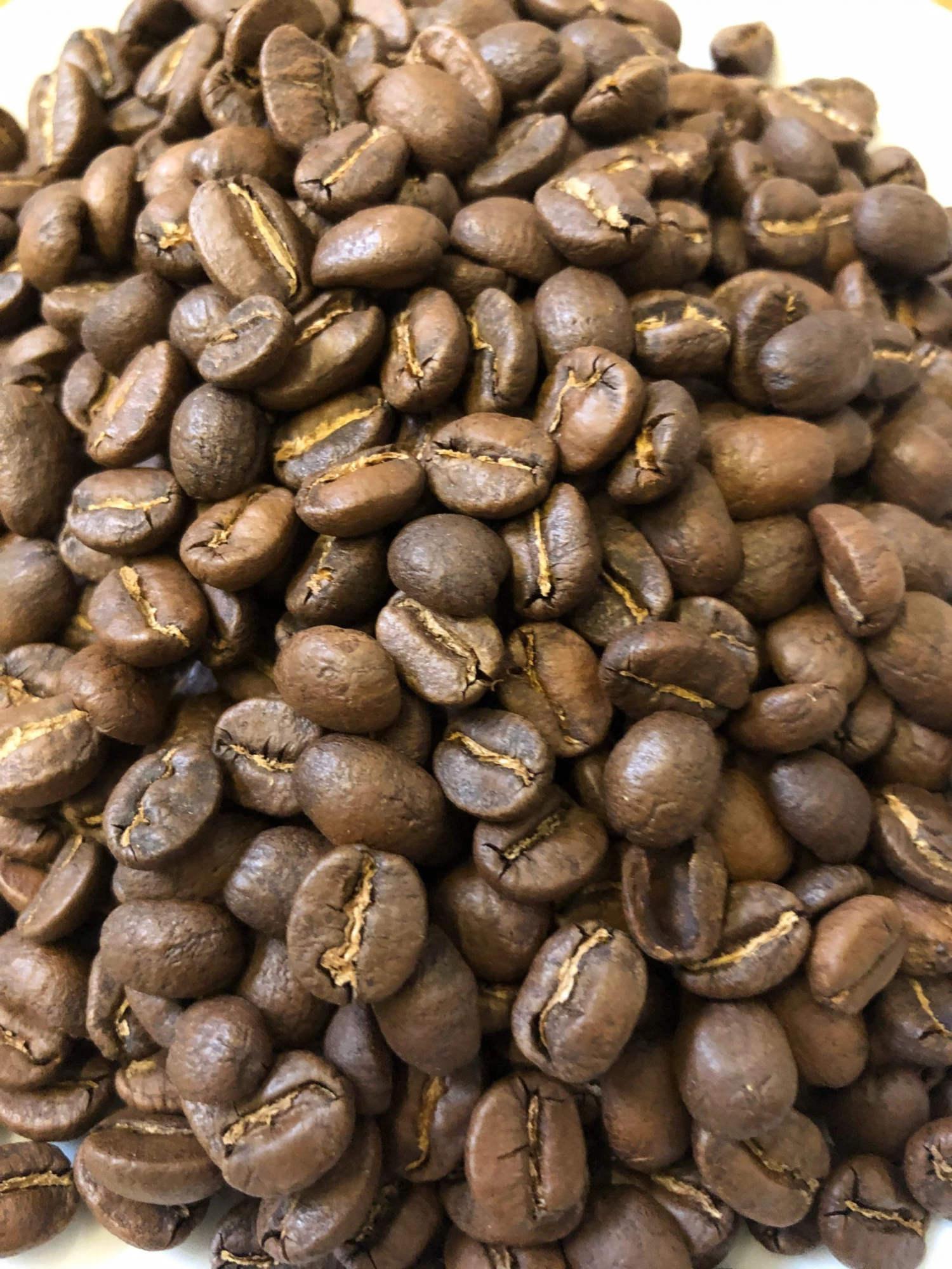 White Rose Coffee Roasters Jamaica Blue Mountain Arabica Roasted Coffee (500g) 4 White Rose Coffee Roasters Jamaica Blue Mountain Arabica Roasted Coffee (500g)