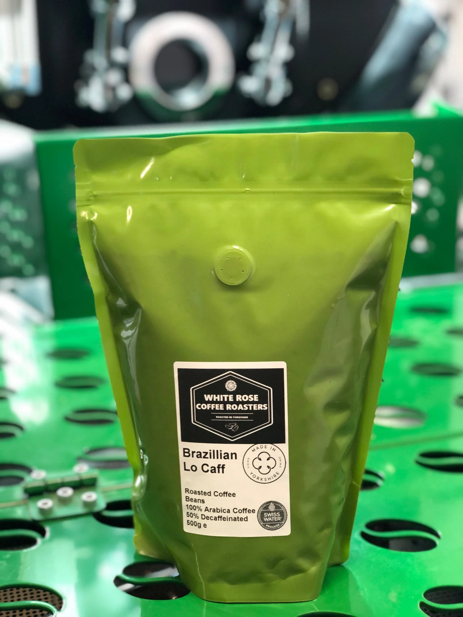 White Rose Coffee Roasters Brazillian Lo Caff - 50% Swiss Water Decaffeinated Arabica Roasted Coffee (1kg) 3 White Rose Coffee Roasters Brazillian Lo Caff - 50% Swiss Water Decaffeinated Arabica Roasted Coffee (1kg)