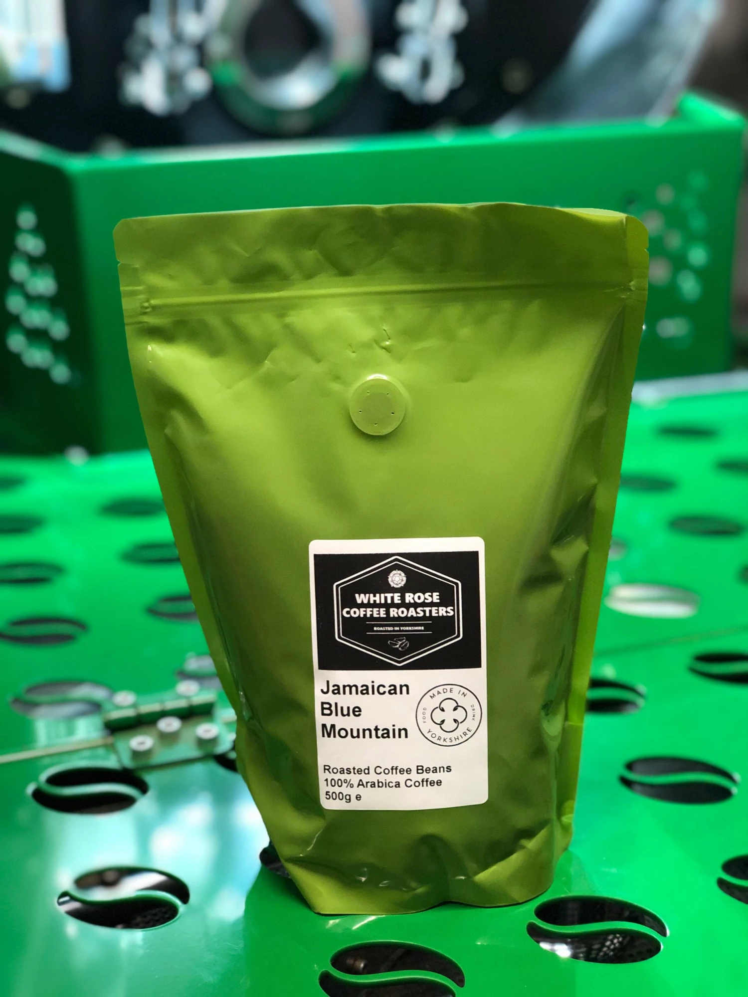 White Rose Coffee Roasters Jamaica Blue Mountain Arabica Roasted Coffee (500g) 3 White Rose Coffee Roasters Jamaica Blue Mountain Arabica Roasted Coffee (500g)