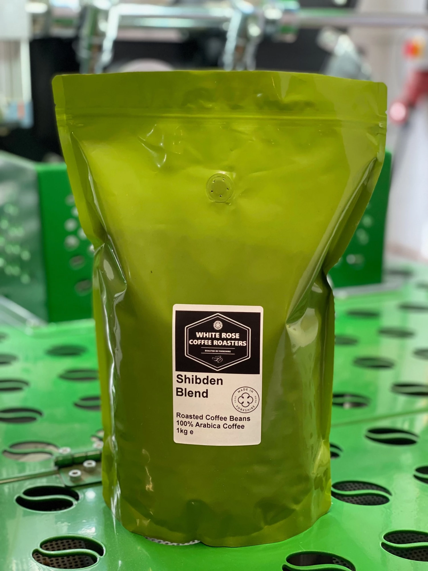 White Rose Coffee Roasters Shibden Blend Arabica Roasted Coffee 3 White Rose Coffee Roasters Shibden Blend Arabica Roasted Coffee